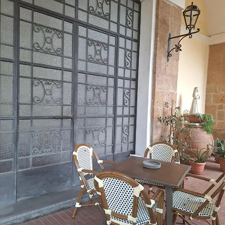 Monastero San Lodovico - Gasthuis 3*